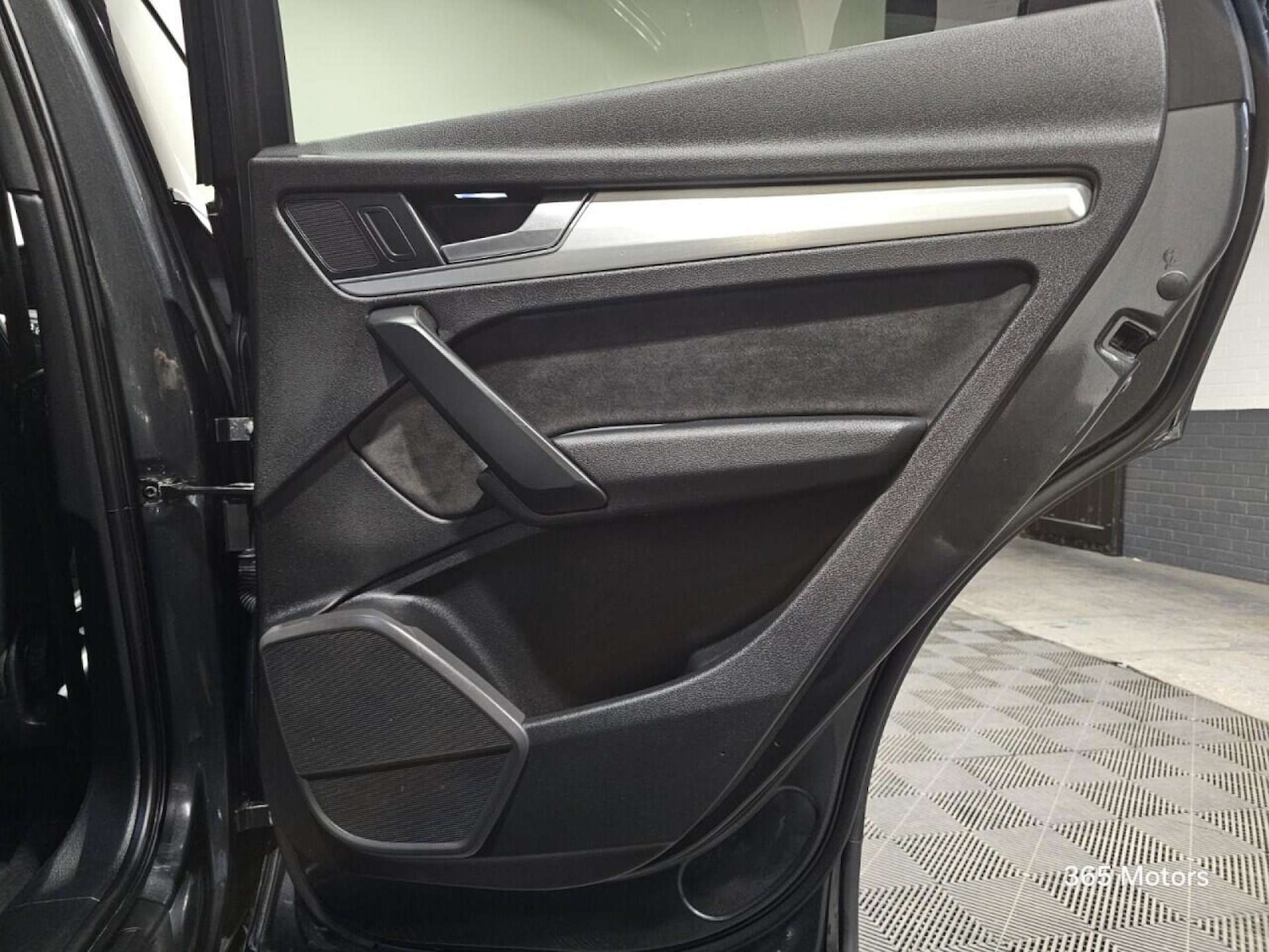 Used Audi Q5 2017 for sale - 78149554: Photo 28