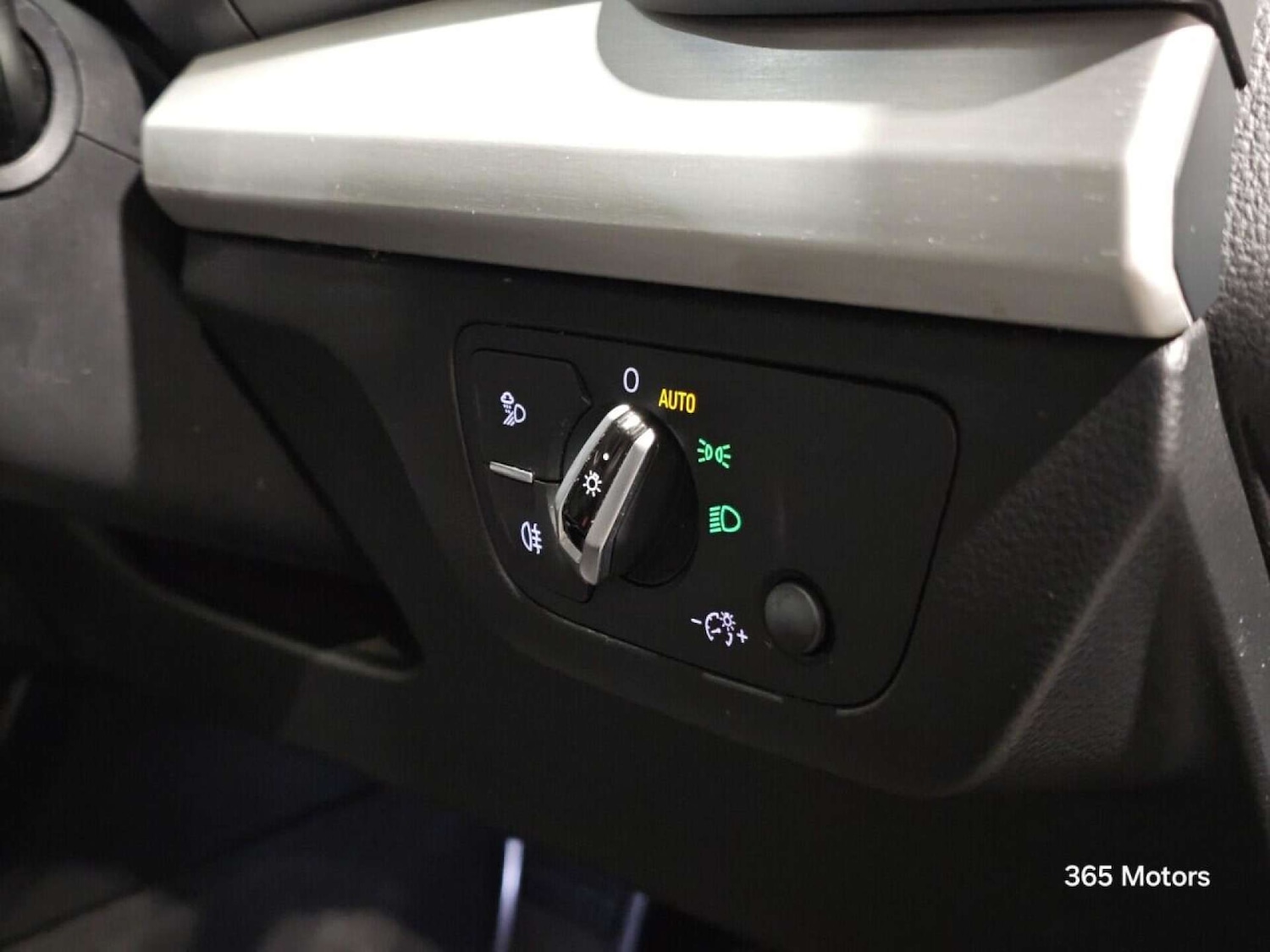 Used Audi Q5 2017 for sale - 78149554: Photo 42