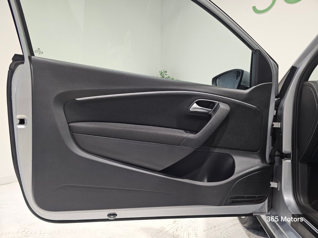 Used Volkswagen Polo 2016 for sale - 76979355: Photo 16