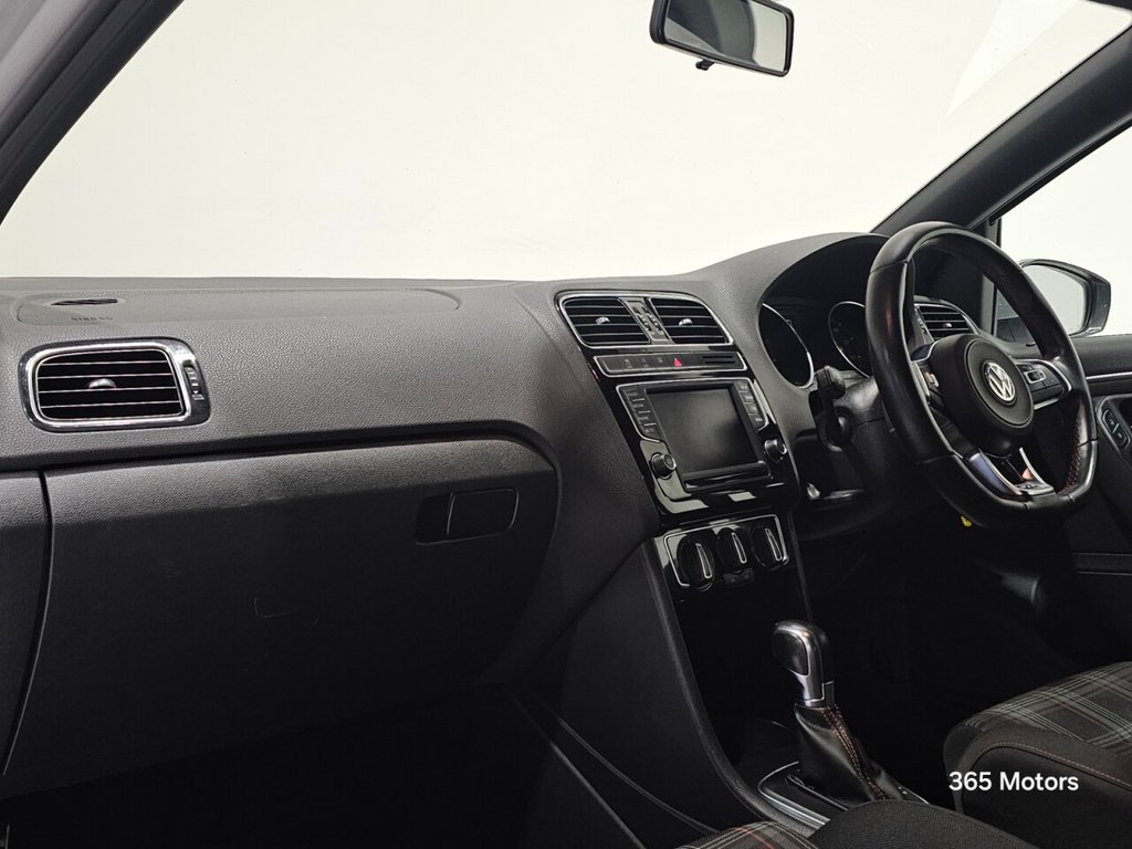 Used Volkswagen Polo 2016 for sale - 76979355: Photo 17