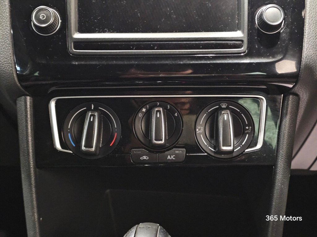 Used Volkswagen Polo 2016 for sale - 76979355: Photo 30