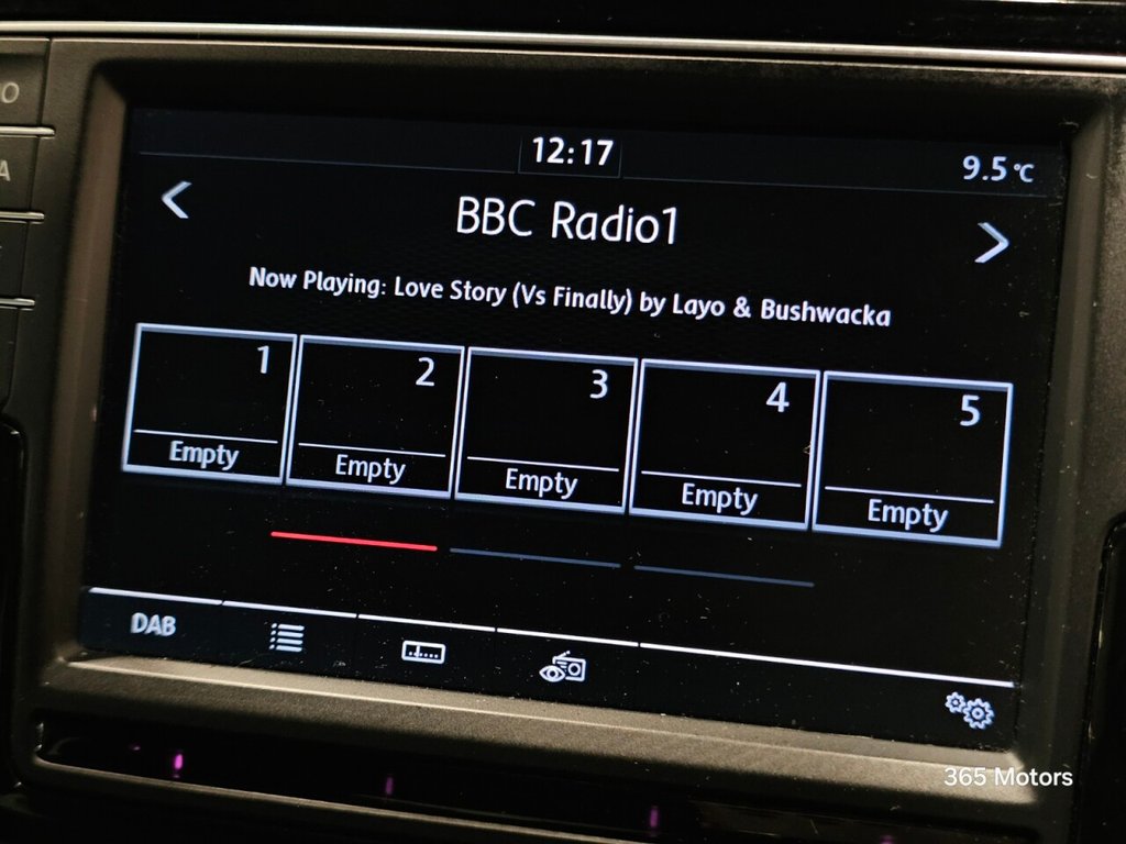 Used Volkswagen Polo 2016 for sale - 76979355: Photo 41