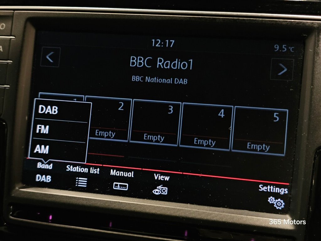 Used Volkswagen Polo 2016 for sale - 76979355: Photo 42