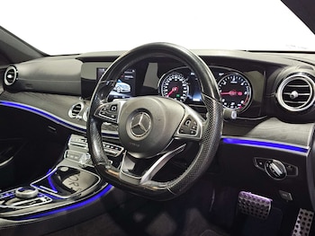 Used Mercedes-Benz E Class 2016 for sale - 79537867: Photo