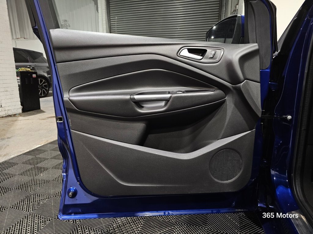 Used Ford Kuga 2018 for sale - 76979402: Photo 17