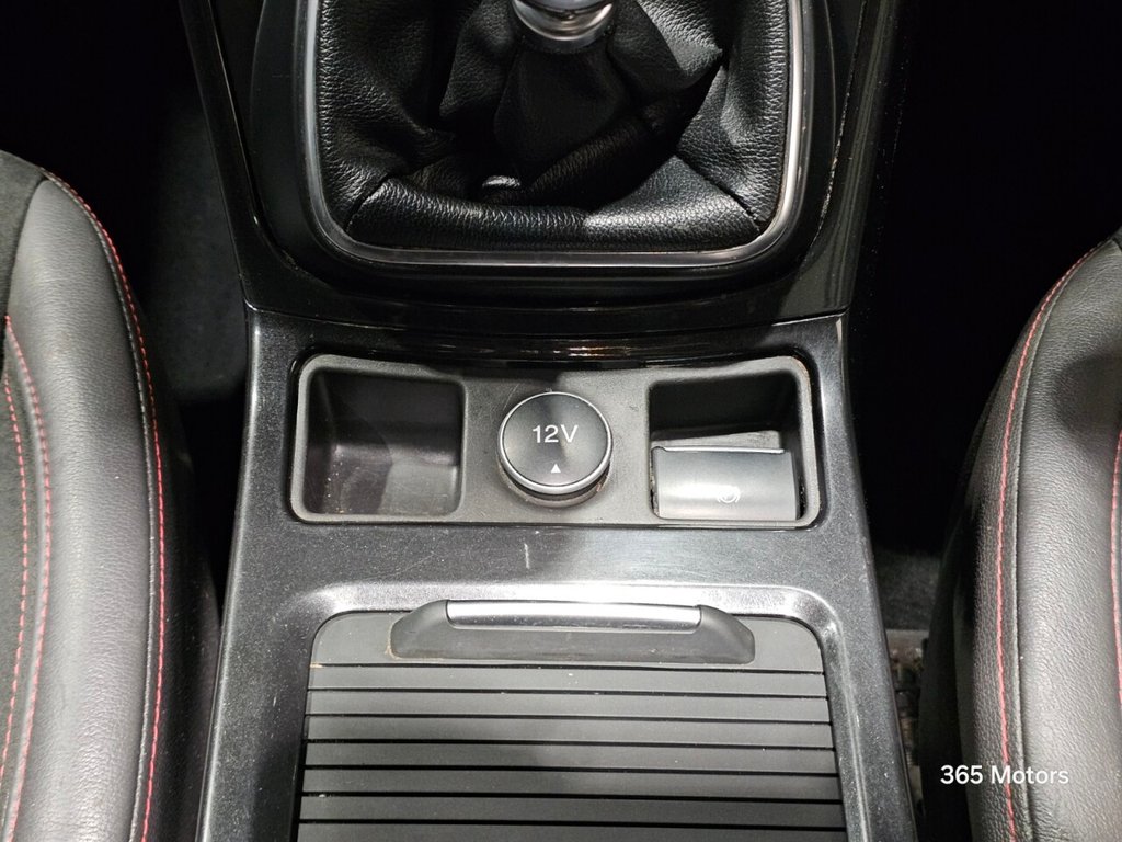 Used Ford Kuga 2018 for sale - 76979402: Photo 39