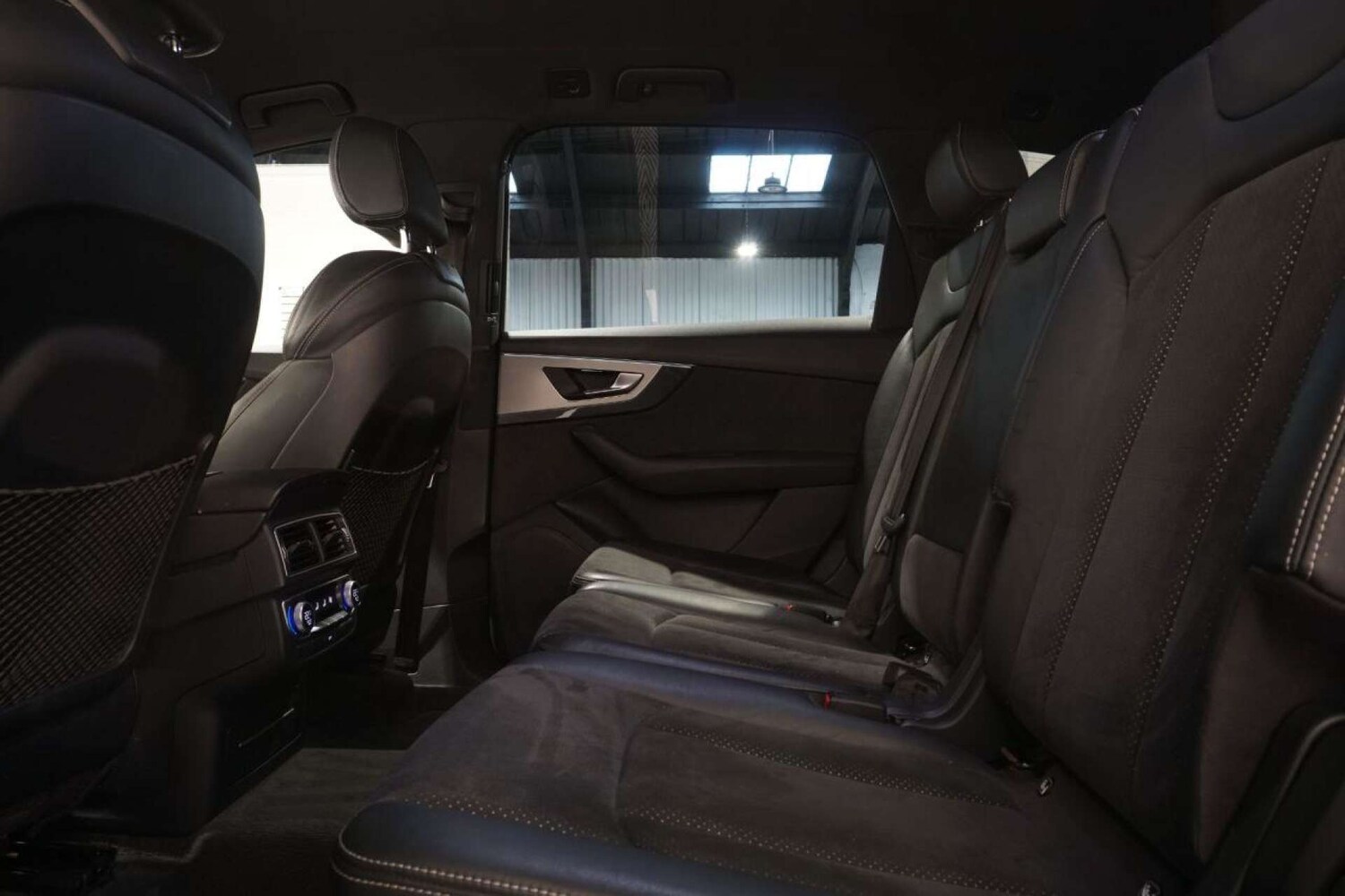 Used Audi Q7 2016 for sale - 78149555: Photo 30