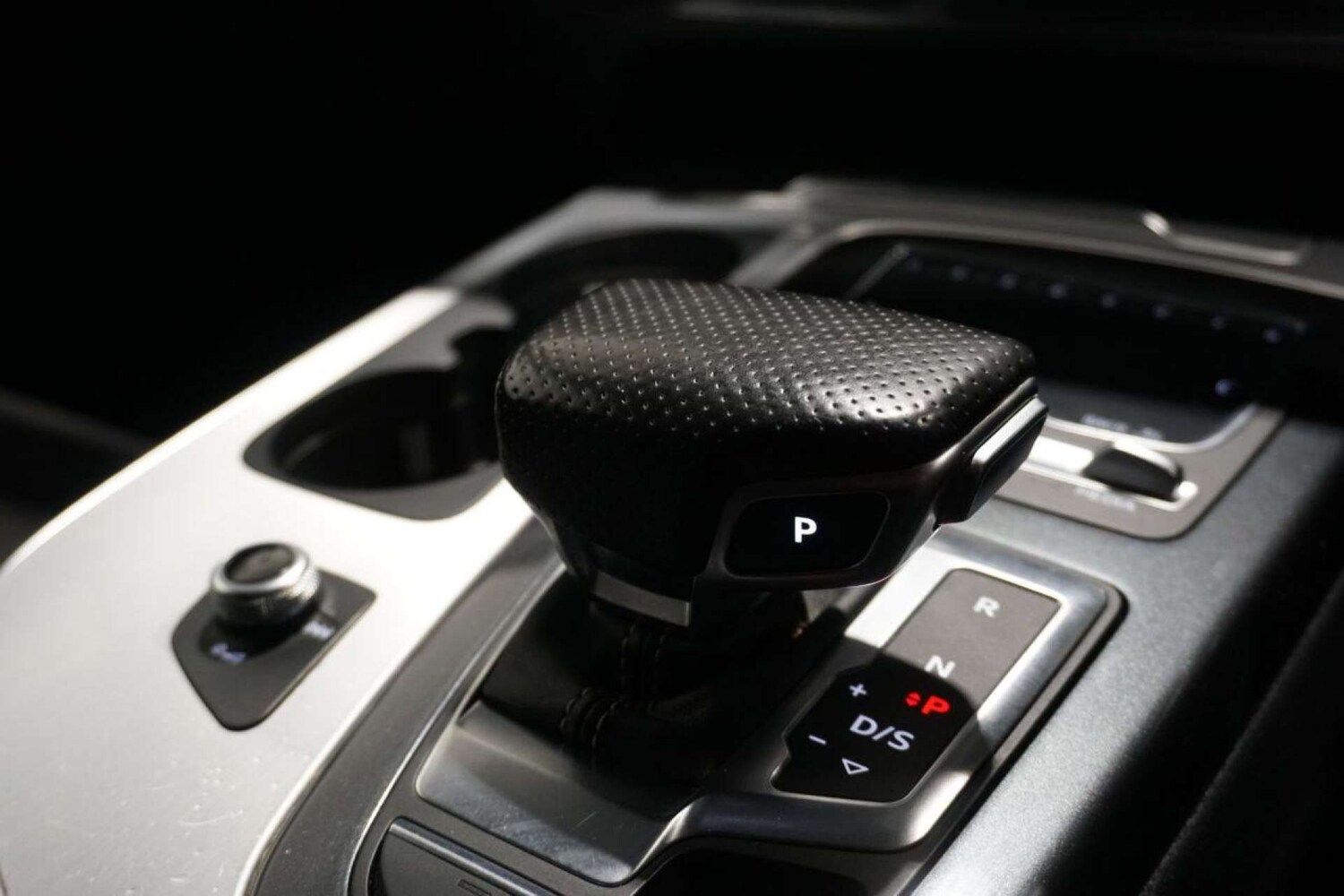 Used Audi Q7 2016 for sale - 78149555: Photo 65