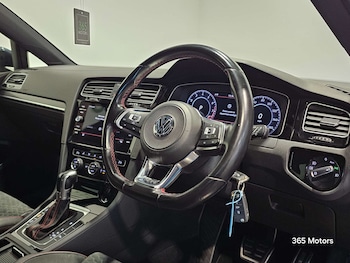 Used Volkswagen Golf 2018 for sale - 79258499: Photo
