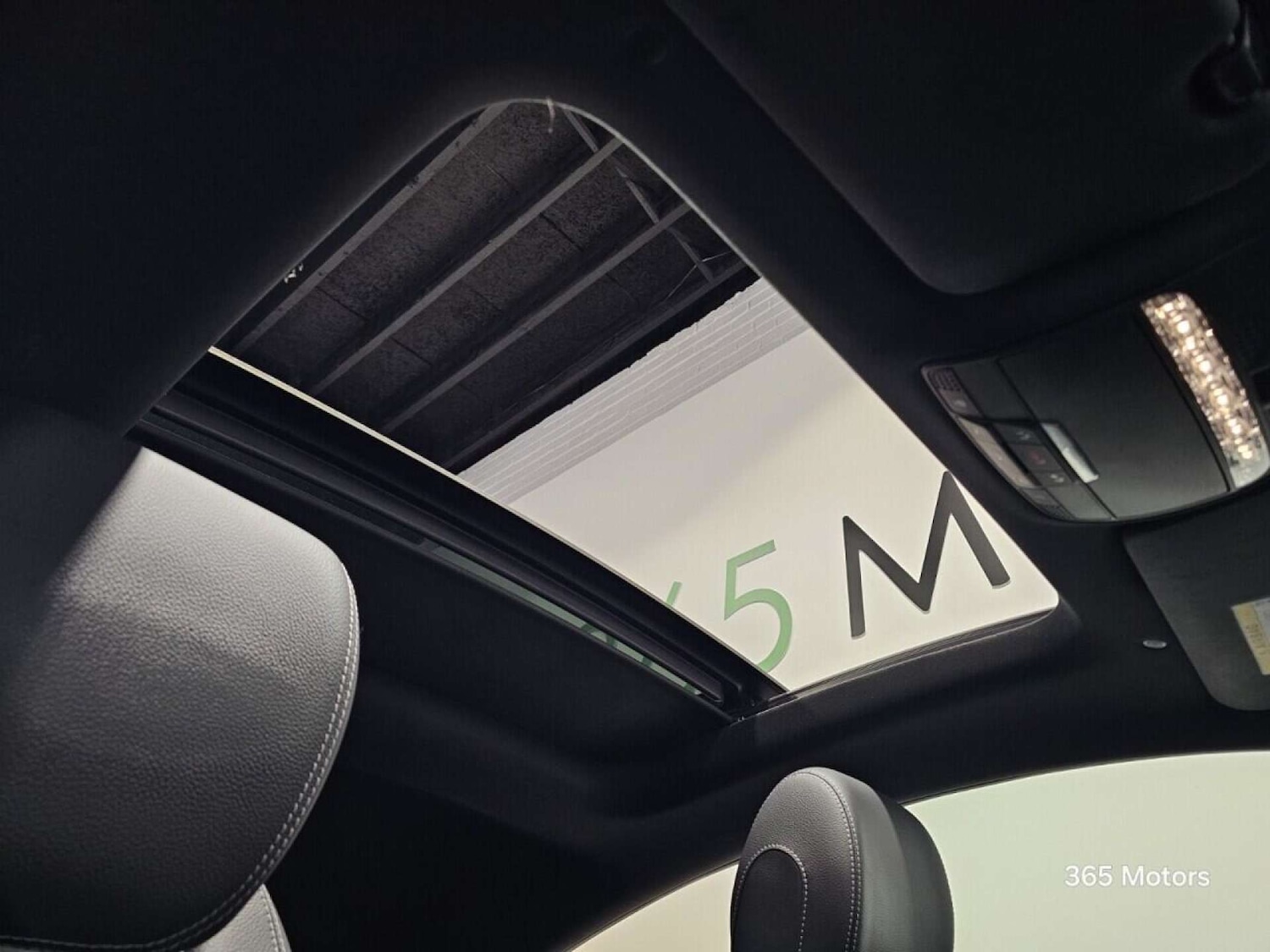 Used Mercedes-Benz E Class 2018 for sale - 78149557: Photo 28