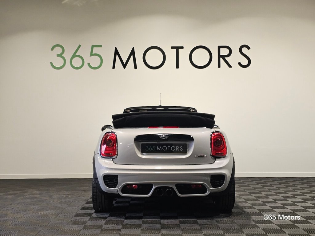Used MINI Convertible 2018 for sale - 76979396: Photo 11