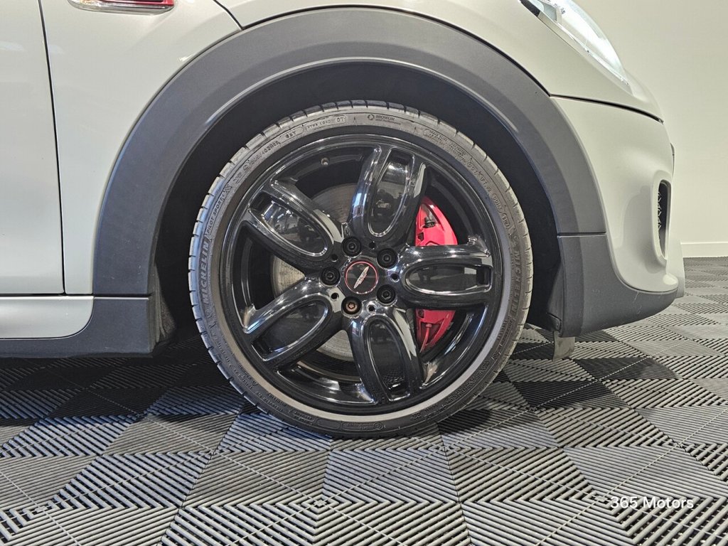 Used MINI Convertible 2018 for sale - 76979396: Photo 15