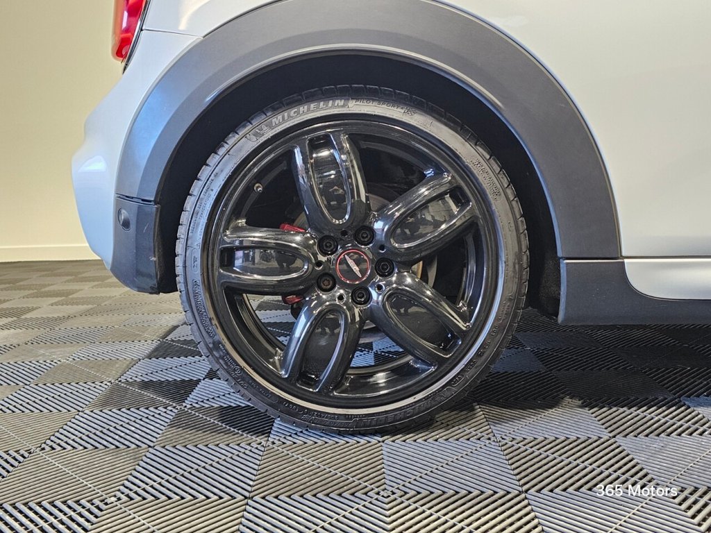 Used MINI Convertible 2018 for sale - 76979396: Photo 16