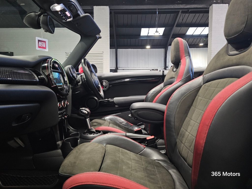 Used MINI Convertible 2018 for sale - 76979396: Photo 20
