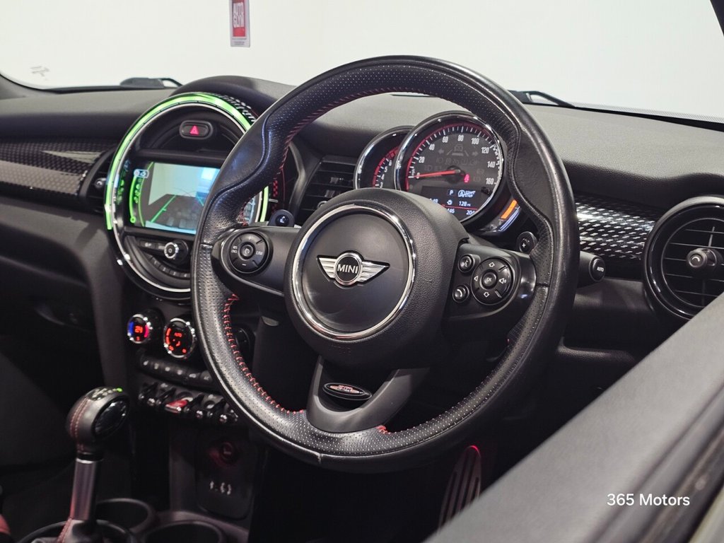 Used MINI Convertible 2018 for sale - 76979396: Photo 29