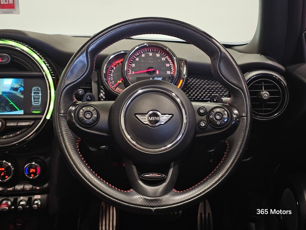 Used MINI Convertible 2018 for sale - 76979396: Photo 34