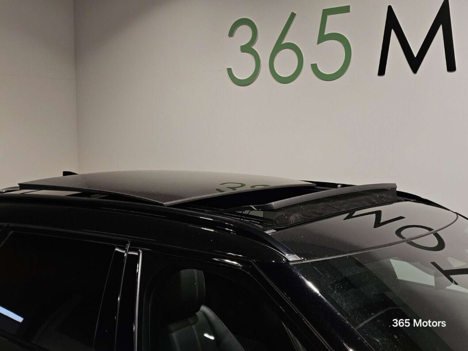 Used Land Rover Range Rover Velar 2021 for sale - 78149559: Photo 18