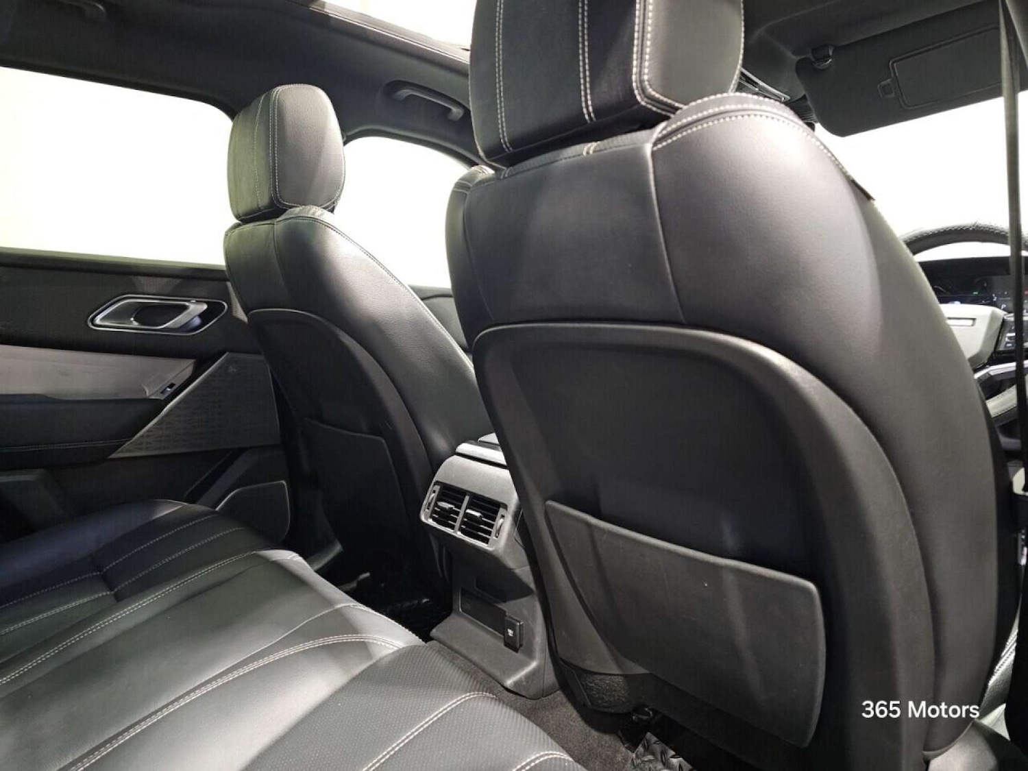 Used Land Rover Range Rover Velar 2021 for sale - 78149559: Photo 33