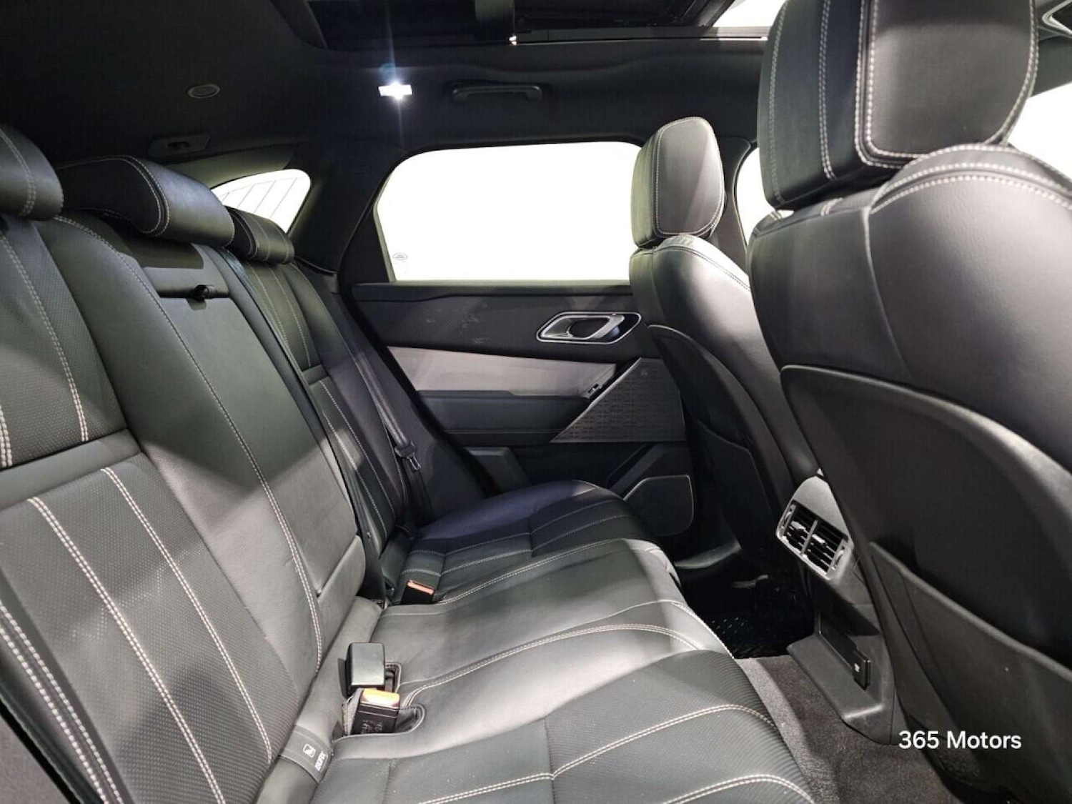 Used Land Rover Range Rover Velar 2021 for sale - 78149559: Photo 34