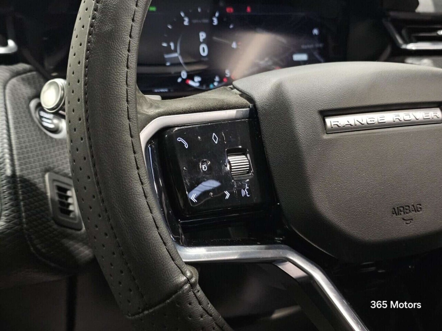 Used Land Rover Range Rover Velar 2021 for sale - 78149559: Photo 45