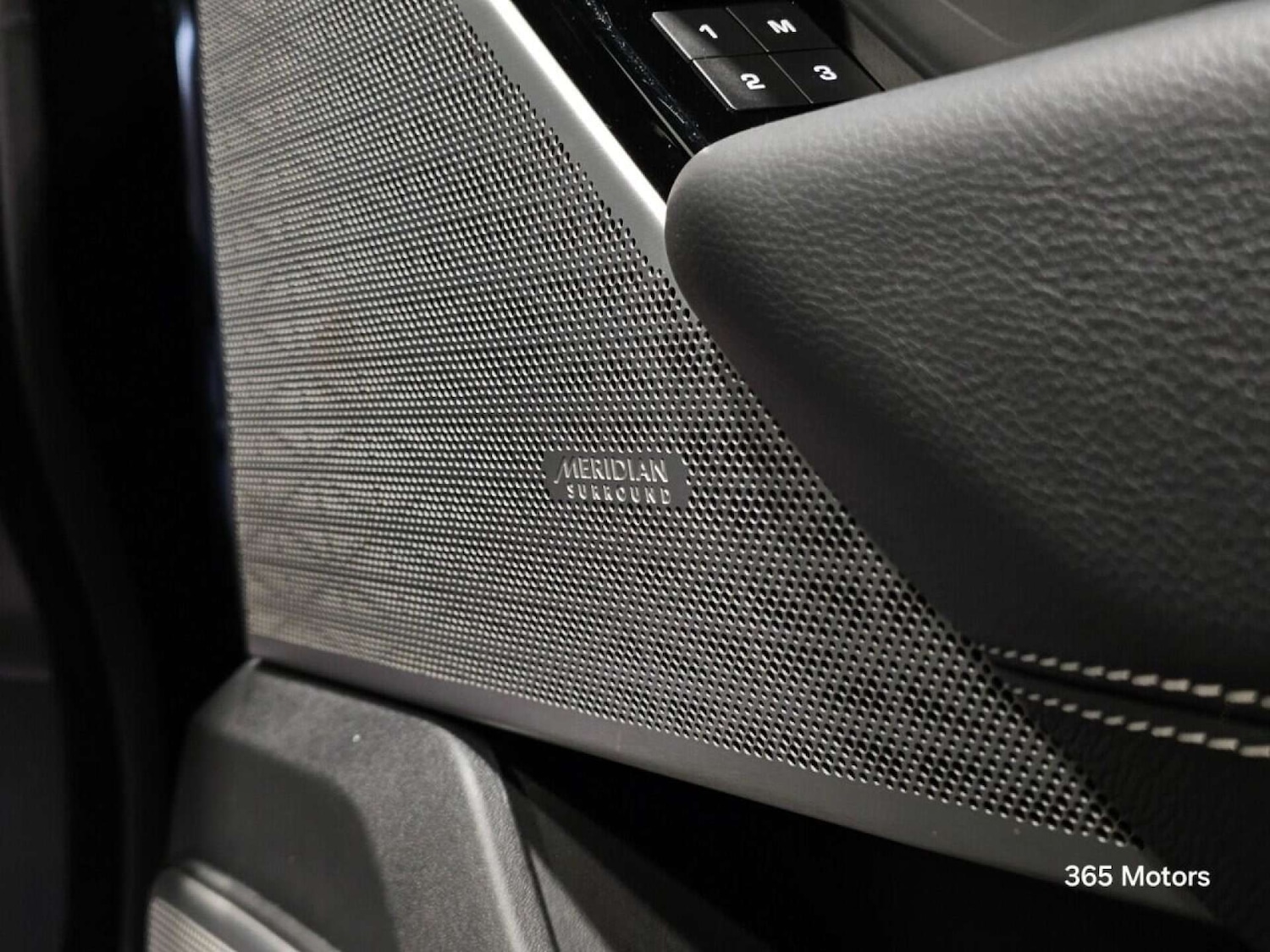 Used Land Rover Range Rover Velar 2021 for sale - 78149559: Photo 50