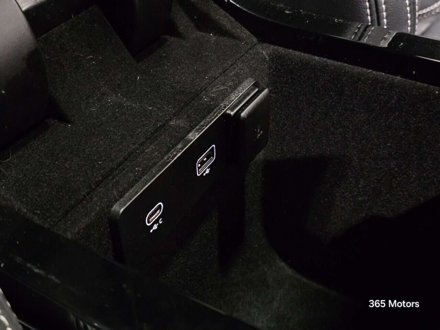 Used Land Rover Range Rover Velar 2021 for sale - 78149559: Photo 54