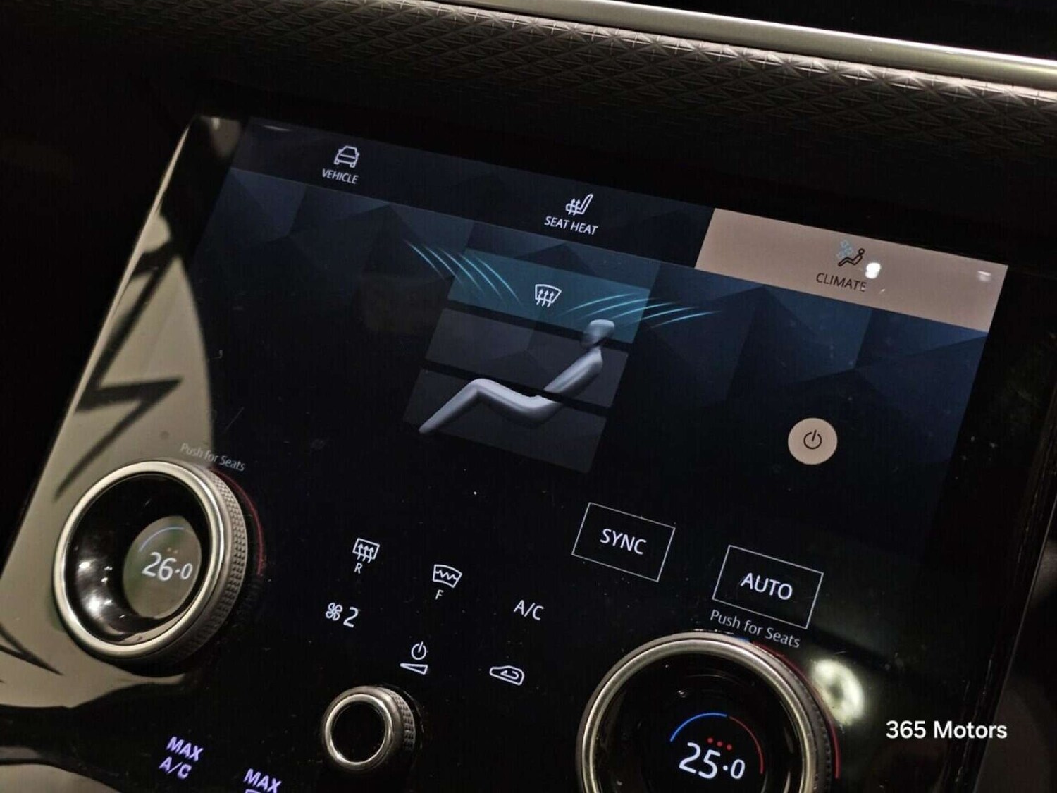 Used Land Rover Range Rover Velar 2021 for sale - 78149559: Photo 59