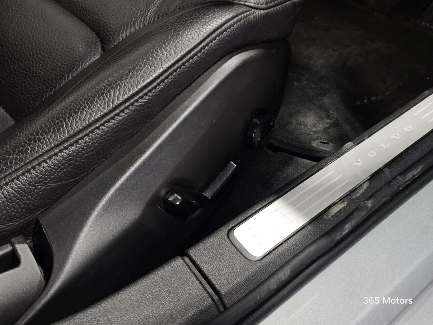 Used Volvo V60 2020 for sale - 78149520: Photo 26