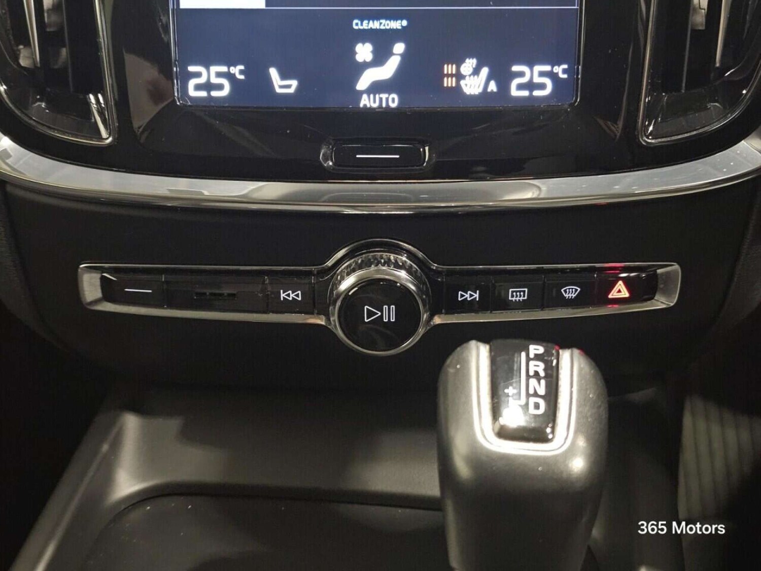 Used Volvo V60 2020 for sale - 78149520: Photo 35