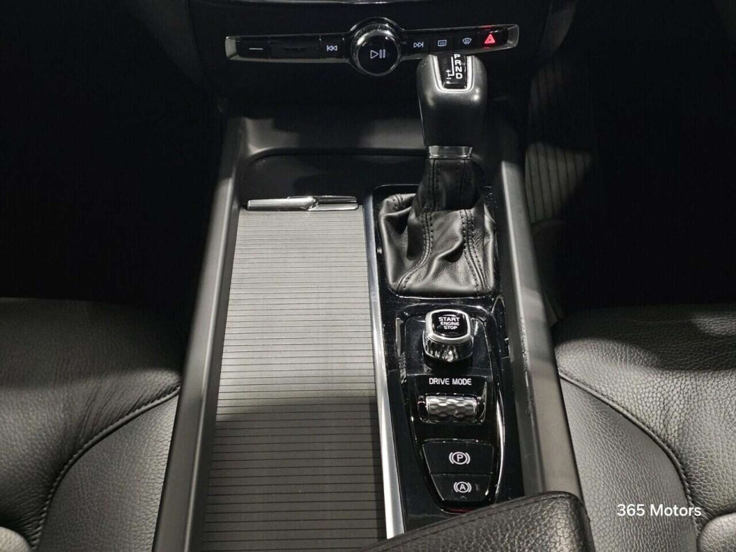 Used Volvo V60 2020 for sale - 78149520: Photo 36