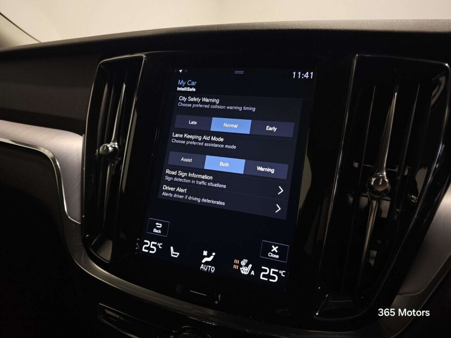 Used Volvo V60 2020 for sale - 78149520: Photo 50