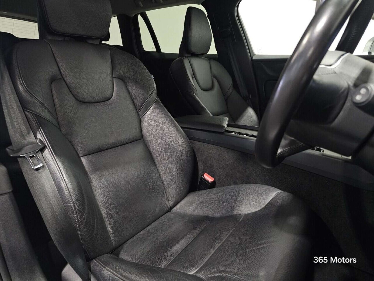 Used Volvo V60 2020 for sale - 78149520: Photo 8