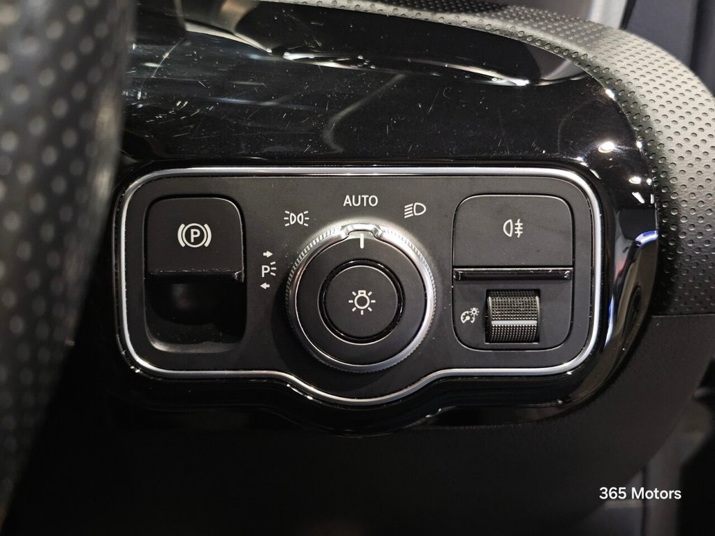 Used Mercedes-Benz CLA 2019 for sale - 77936849: Photo 46