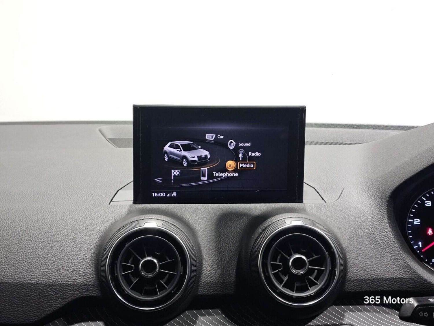 Used Audi Q2 2018 for sale - 78149526: Photo 38