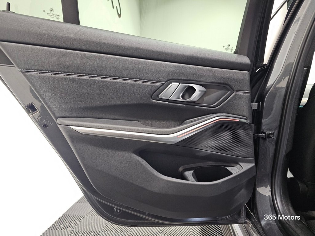 Used BMW 3 Series 2021 for sale - 76979399: Photo 22