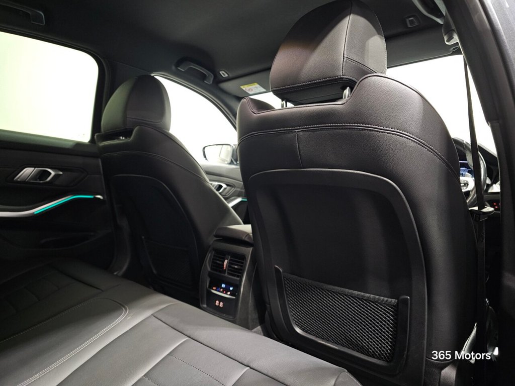 Used BMW 3 Series 2021 for sale - 76979399: Photo 31