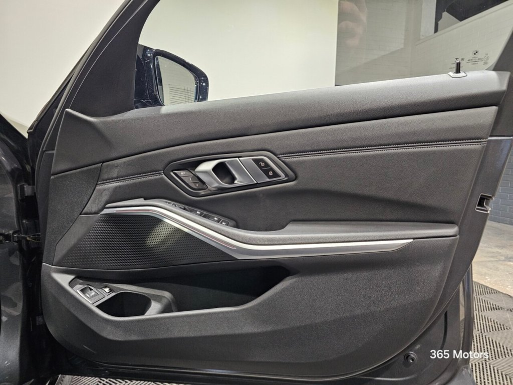 Used BMW 3 Series 2021 for sale - 76979399: Photo 34