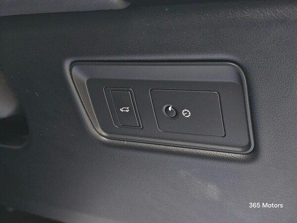 Used Land Rover Range Rover Sport 2018 for sale - 76200985: Photo 61