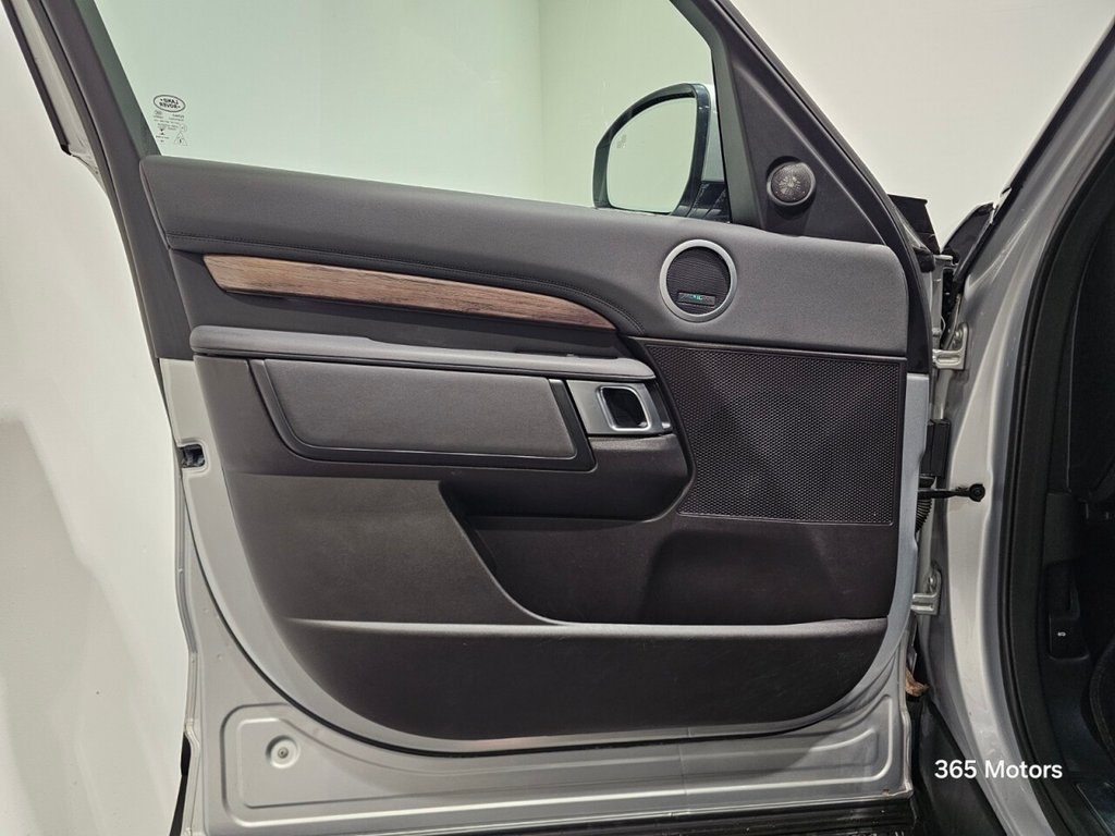 Used Land Rover Discovery 2018 for sale - 77672652: Photo 21