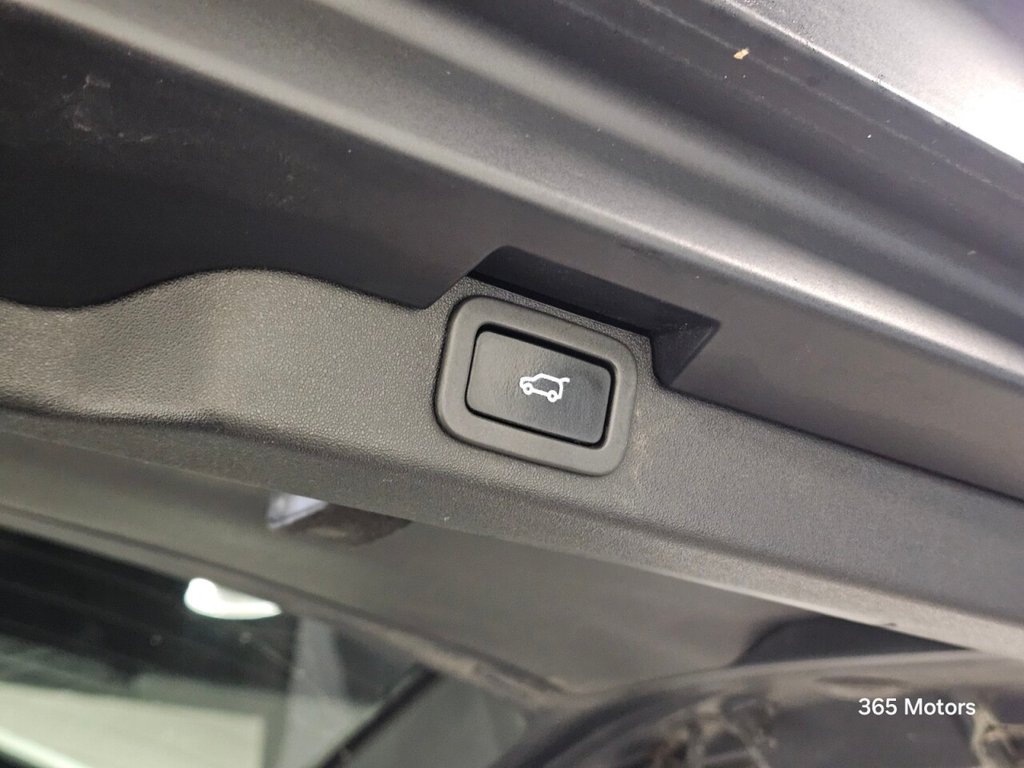 Used Land Rover Discovery 2018 for sale - 77672652: Photo 29