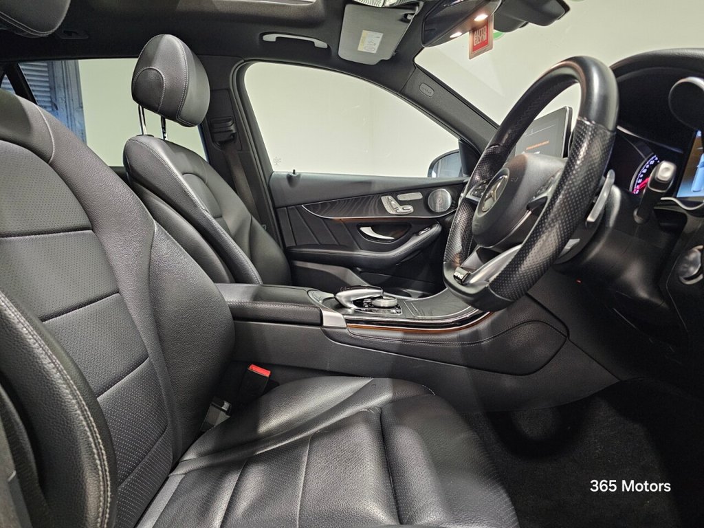 Used Mercedes-Benz GLC 2018 for sale - 76979370: Photo 35
