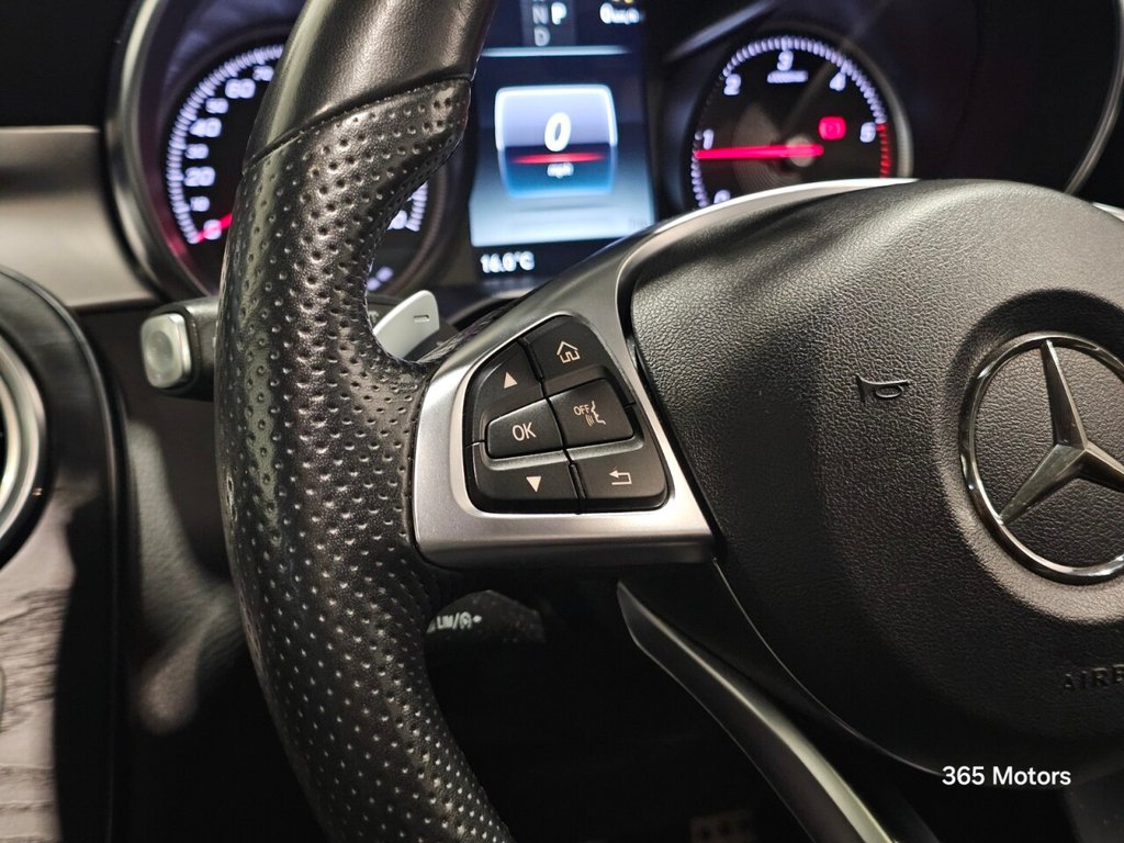 Used Mercedes-Benz GLC 2018 for sale - 76979370: Photo 45