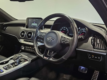Used Kia Stinger 2019 for sale - 79140167: Photo