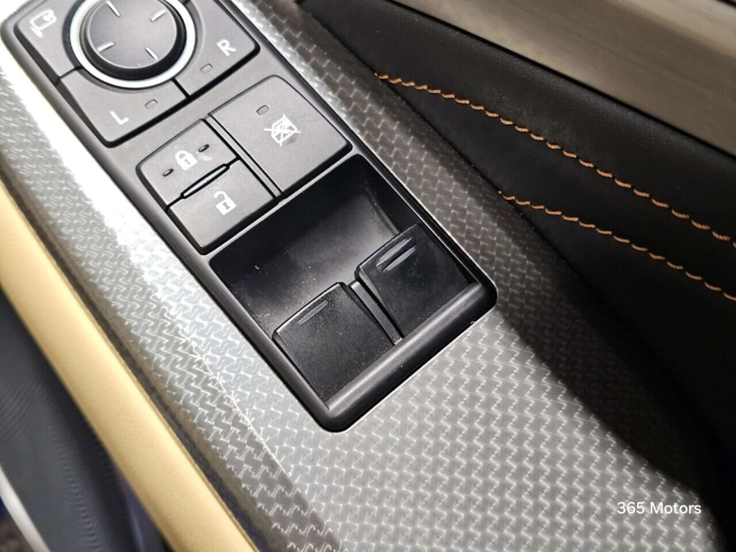 Used Lexus RC 2016 for sale - 78149548: Photo 31