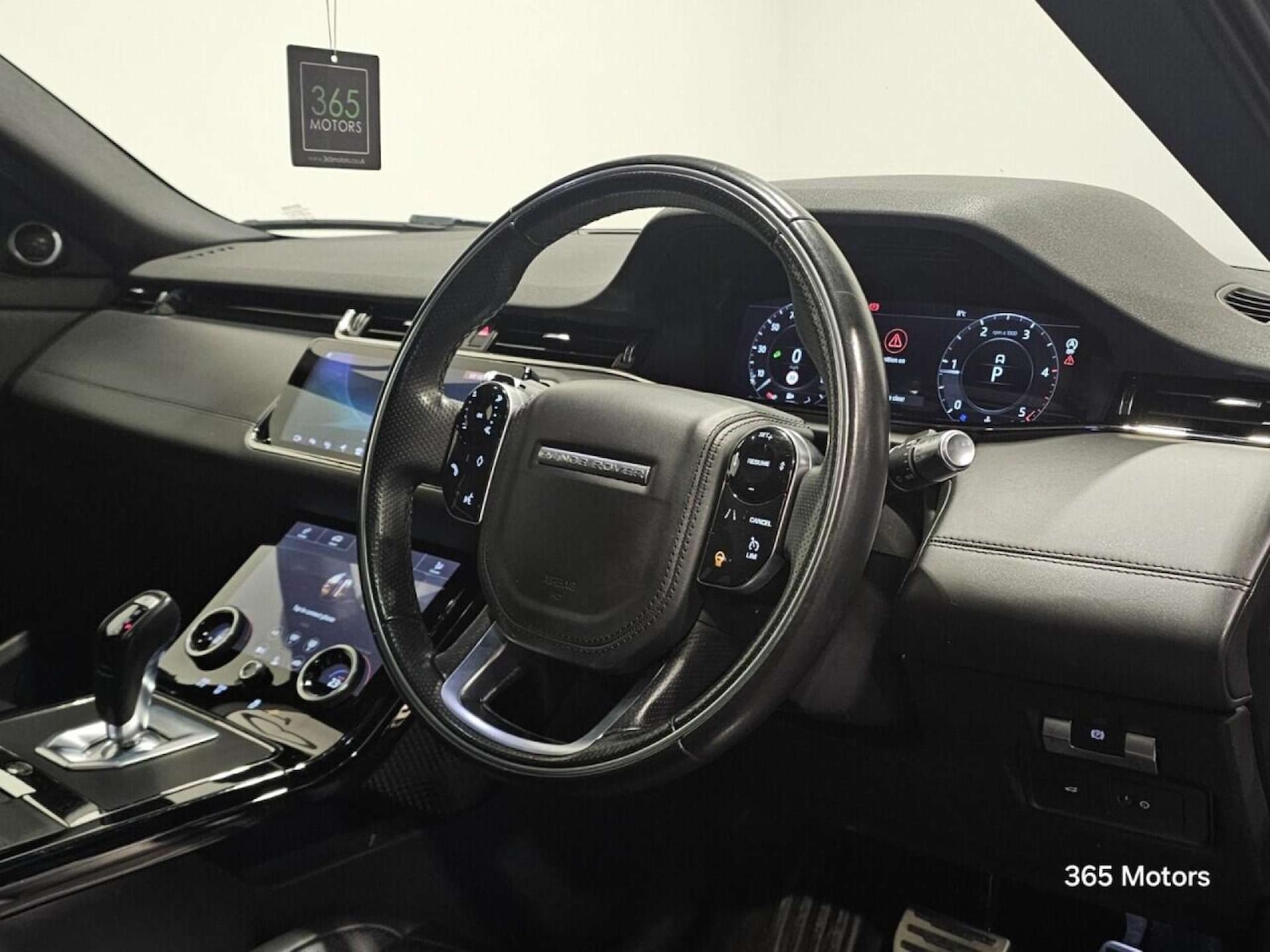 Used Land Rover Range Rover Evoque 2019 for sale - 78149549: Photo 2