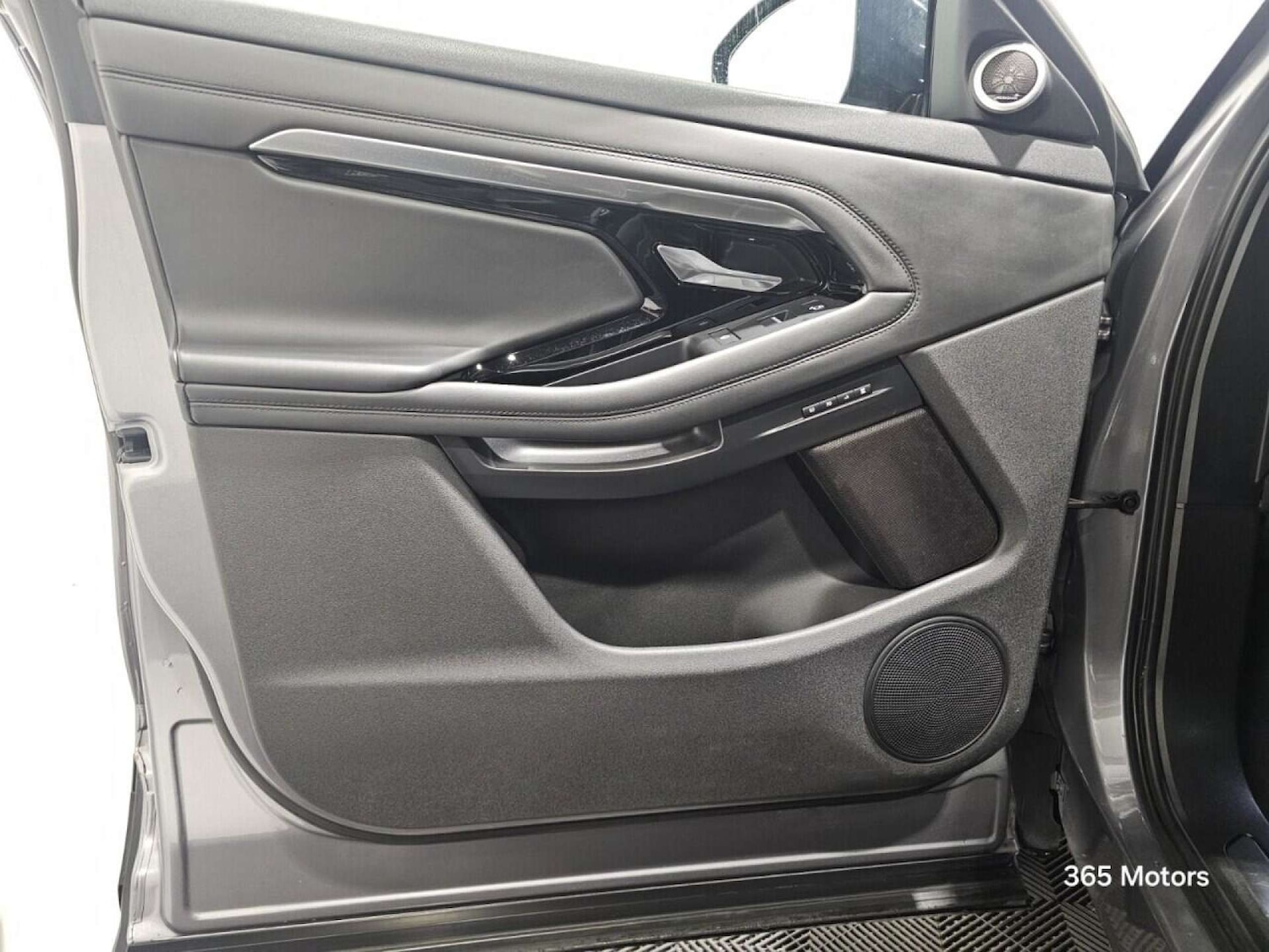 Used Land Rover Range Rover Evoque 2019 for sale - 78149549: Photo 31