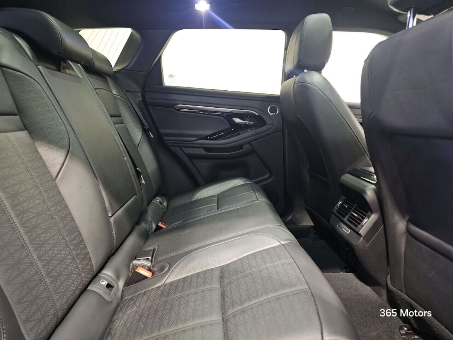 Used Land Rover Range Rover Evoque 2019 for sale - 78149549: Photo 36