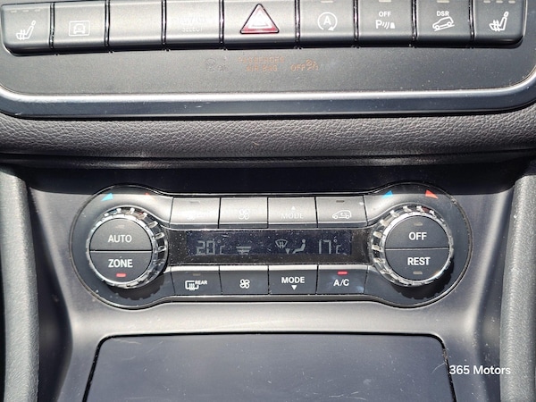 Used Mercedes-Benz GLA 2016 for sale - 75551613: Photo 38