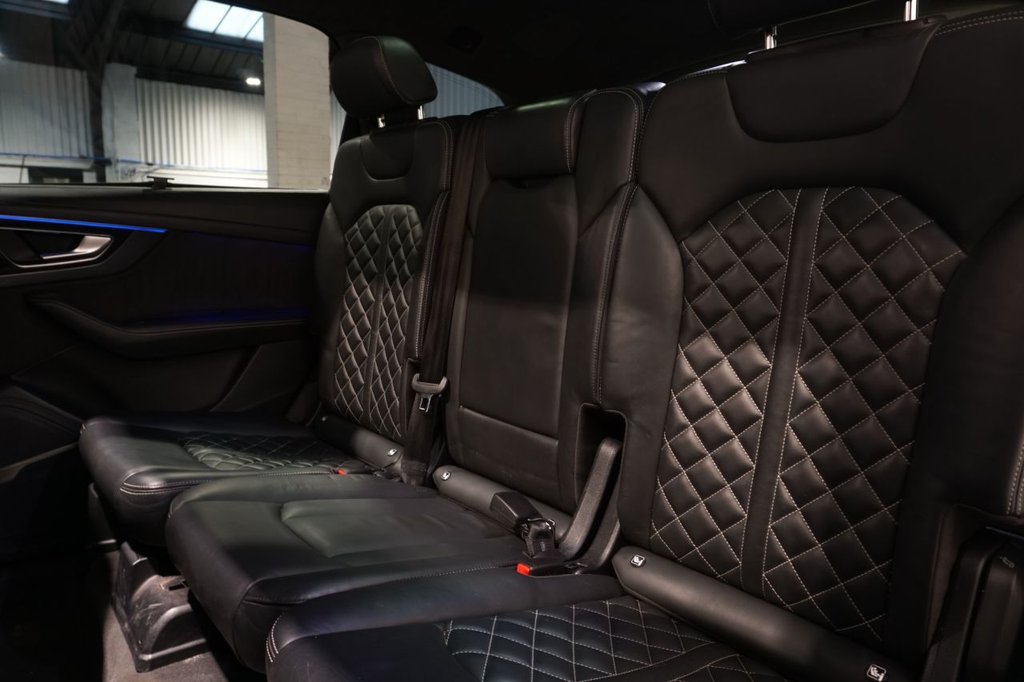 Used Audi SQ7 2018 for sale - 77452302: Photo 15