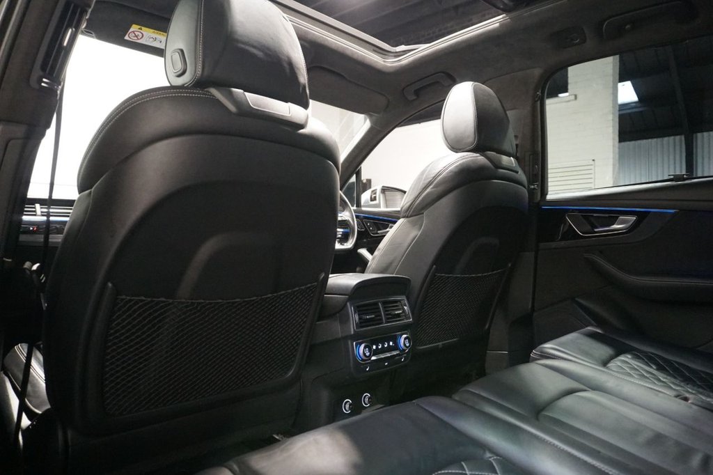 Used Audi SQ7 2018 for sale - 77452302: Photo 41